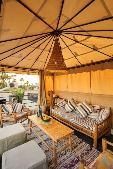 Riad Miloud En Exclusivite 10 P Au Coeur De La Medina มาร์ราเกช ภายนอก รูปภาพ