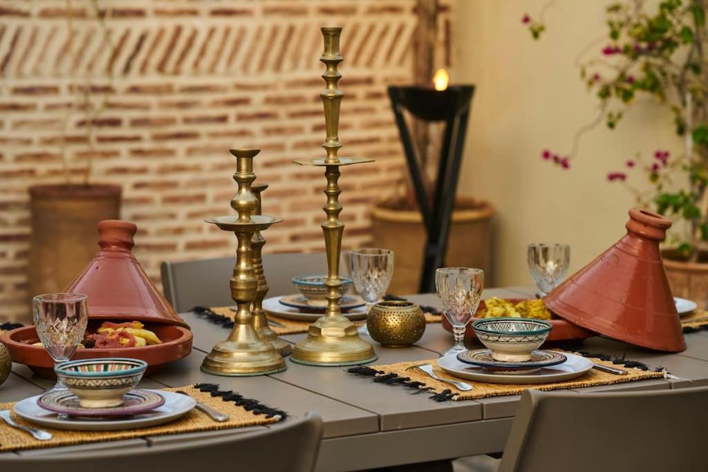 Riad Miloud En Exclusivite 10 P Au Coeur De La Medina มาร์ราเกช ภายนอก รูปภาพ
